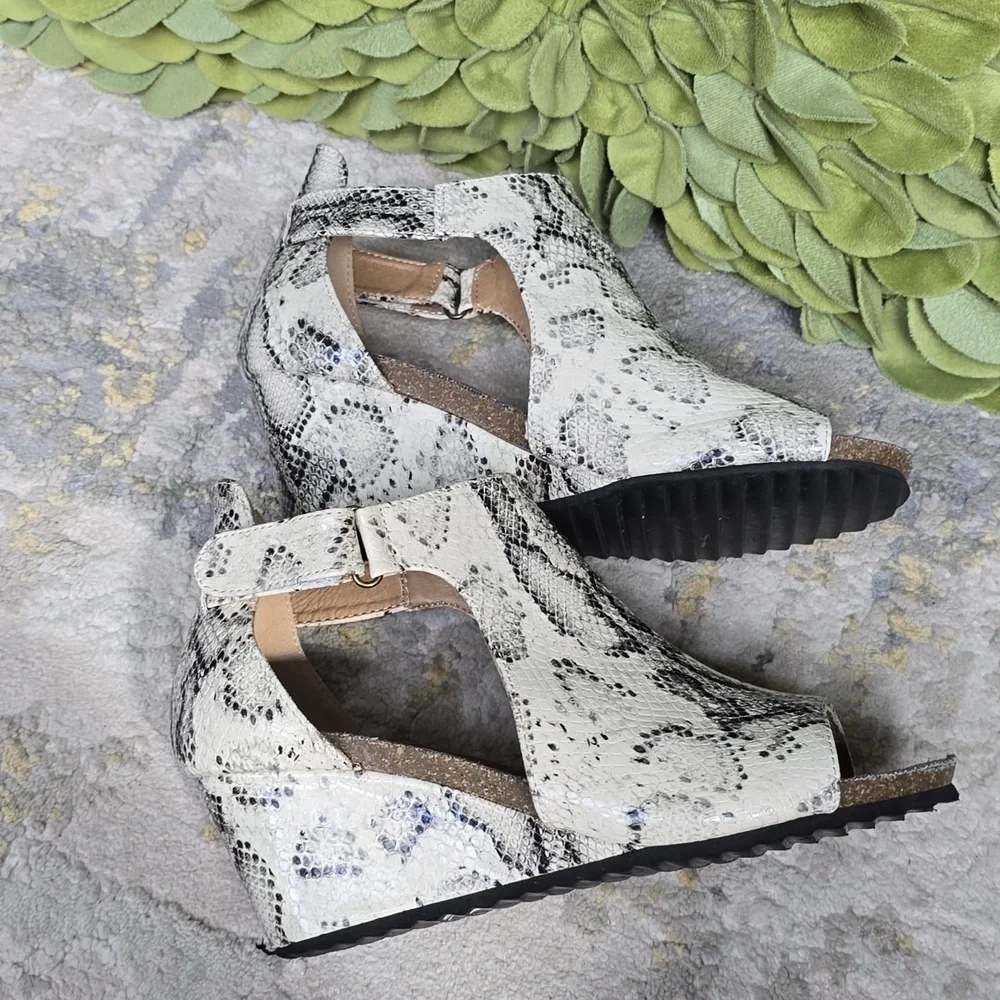 Jolimall Snakeskin Wedge Women's Size 7